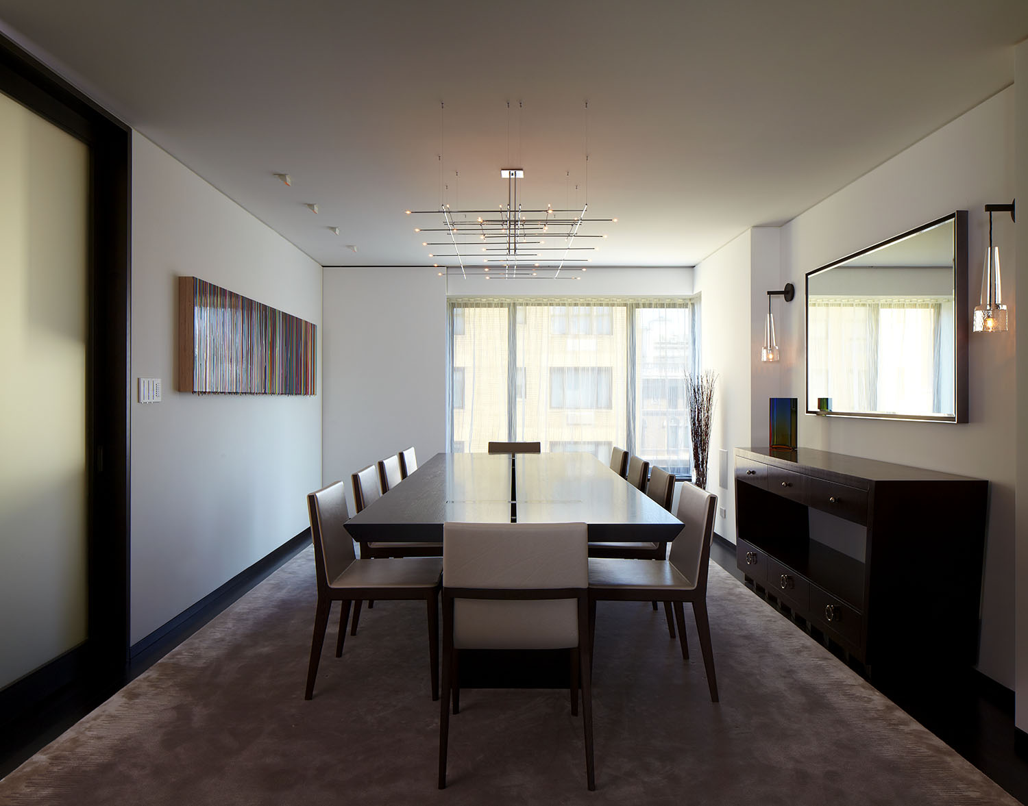 Contemporary sophisticated dining room